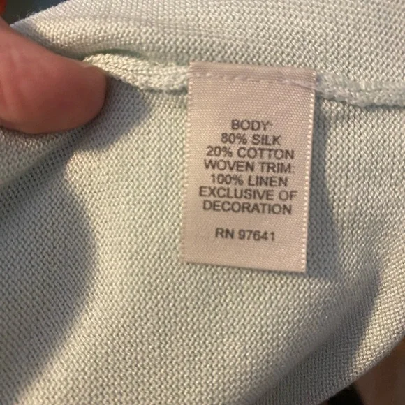 J. Jill Floral Embroidered Beige and Light Blue Women's Sweater - Picture 10 of 10